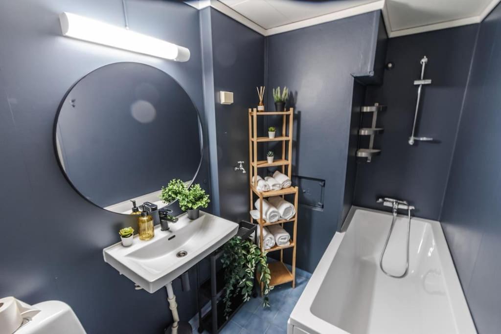 Appartement Stylish Place In The Heart Of *